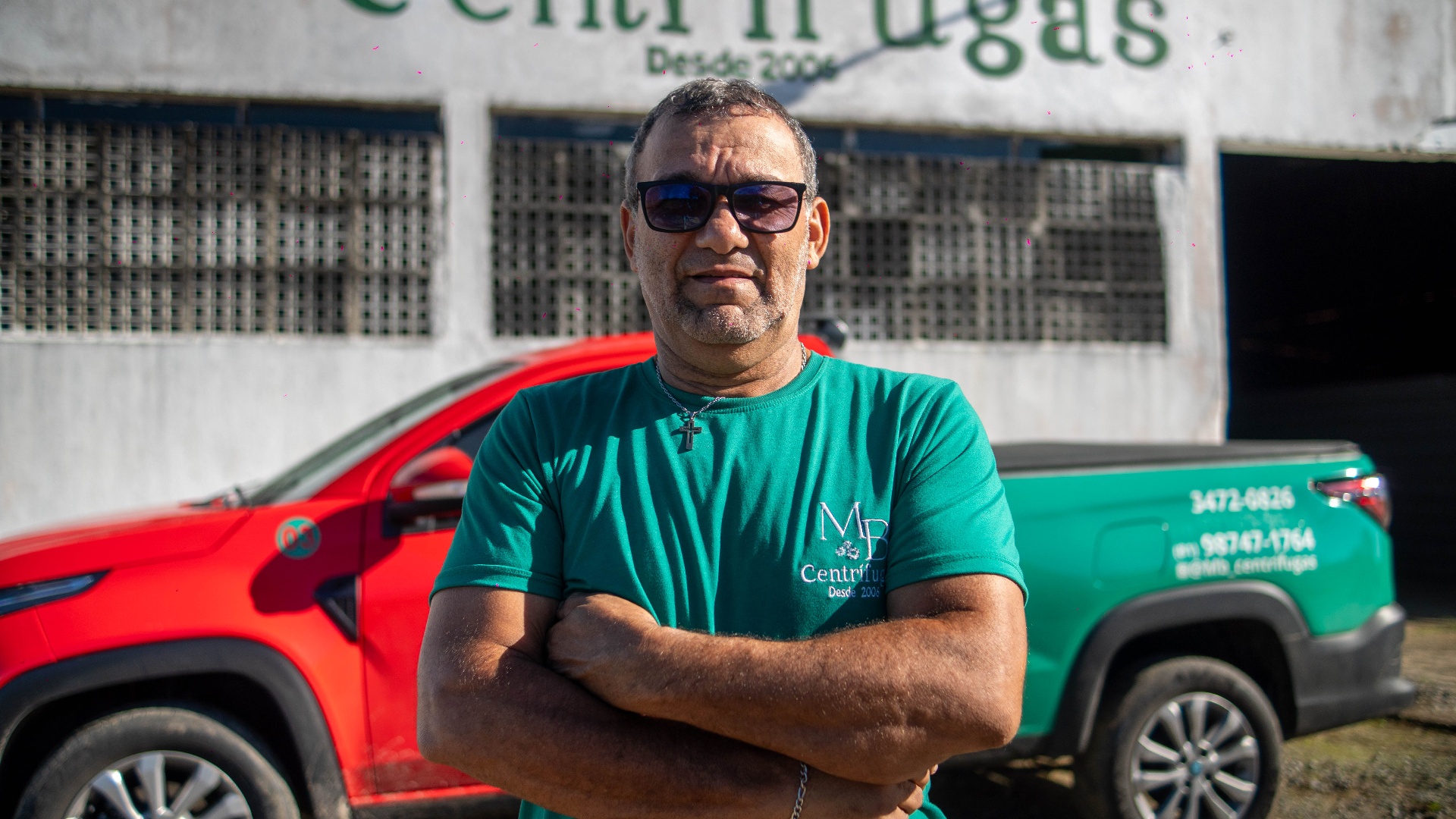 Equipe técnica e estrutura industrial da MB Centrífugas